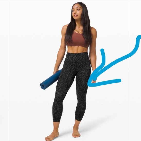 Lululemon Align Crop size 4 with a 21" inseam Wild Thing Camo Deep Coal Multi - Picture 5 of 13